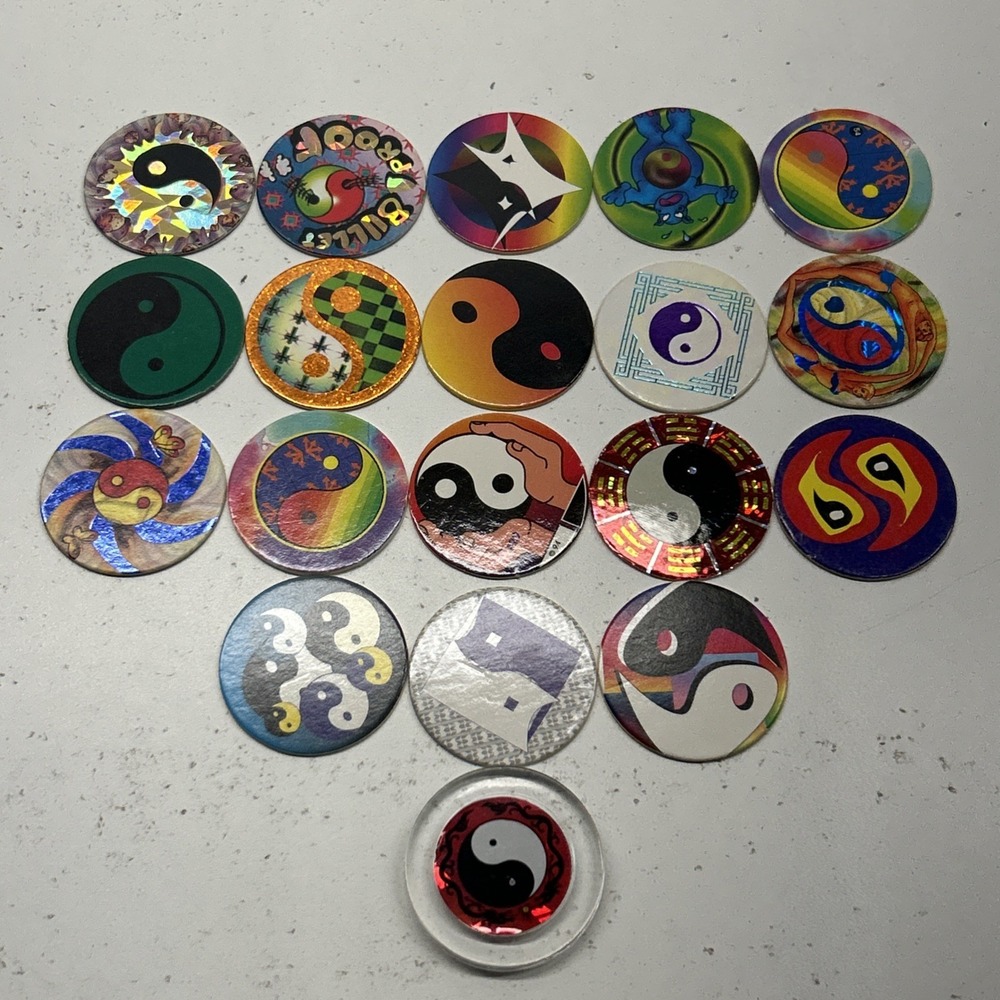 Vintage 1990s Yin Yang Pogs Lot 18 Pogs 1 Slammer‎ Retro